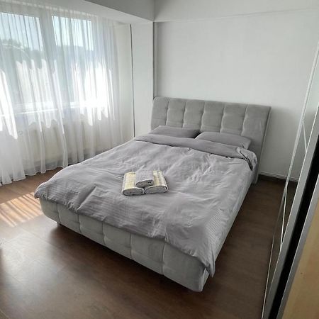 Home Sweet Home Chisinau Bagian luar foto